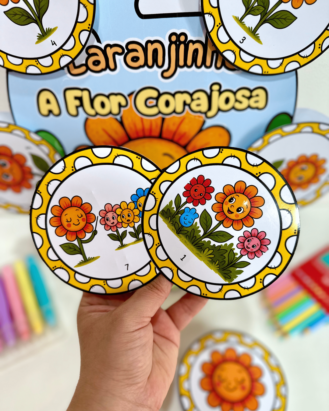 Luva "Laranjinha, A Flor Corajosa"