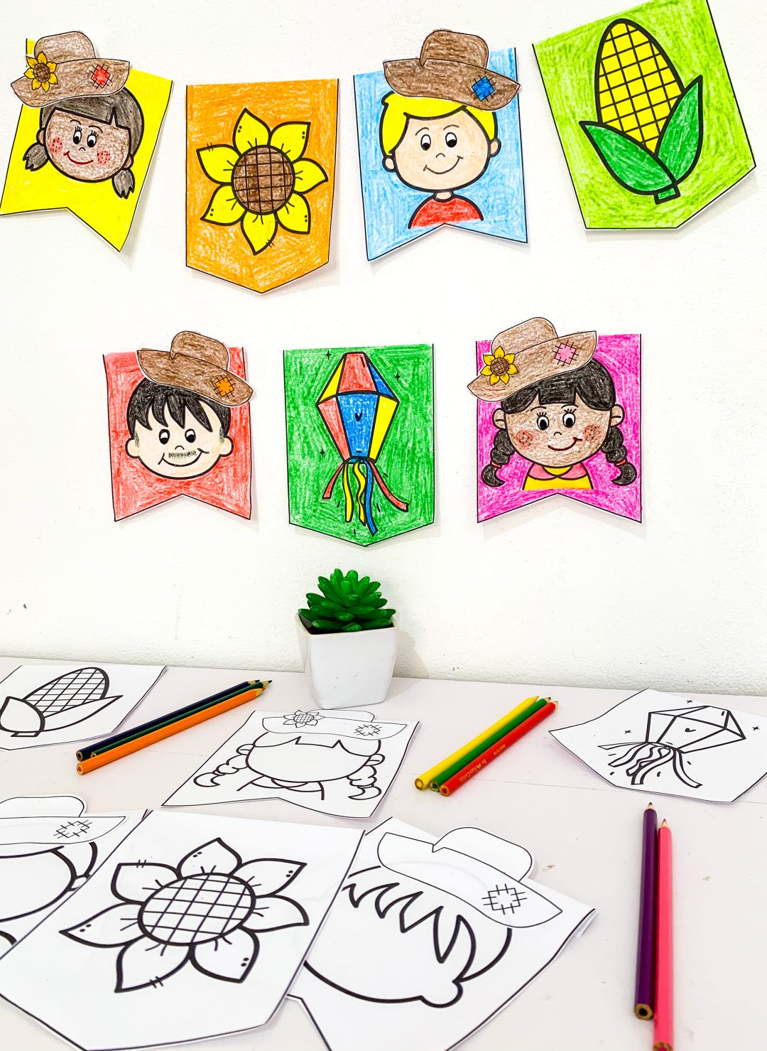 Bandeirinhas Para Colorir - Festa Junina - Imagem 13