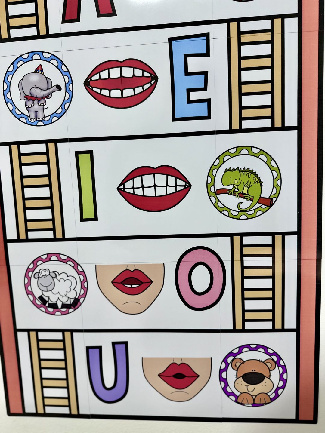 Painel Casa das Vogais - Imagem 10