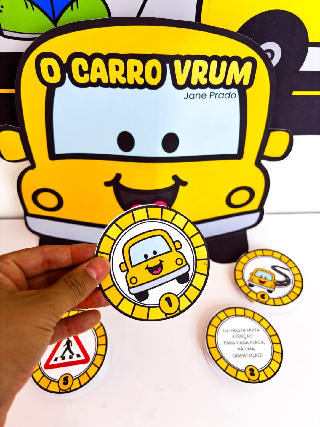 Luva: O Carro Vrum - Trânsito - Imagem 7