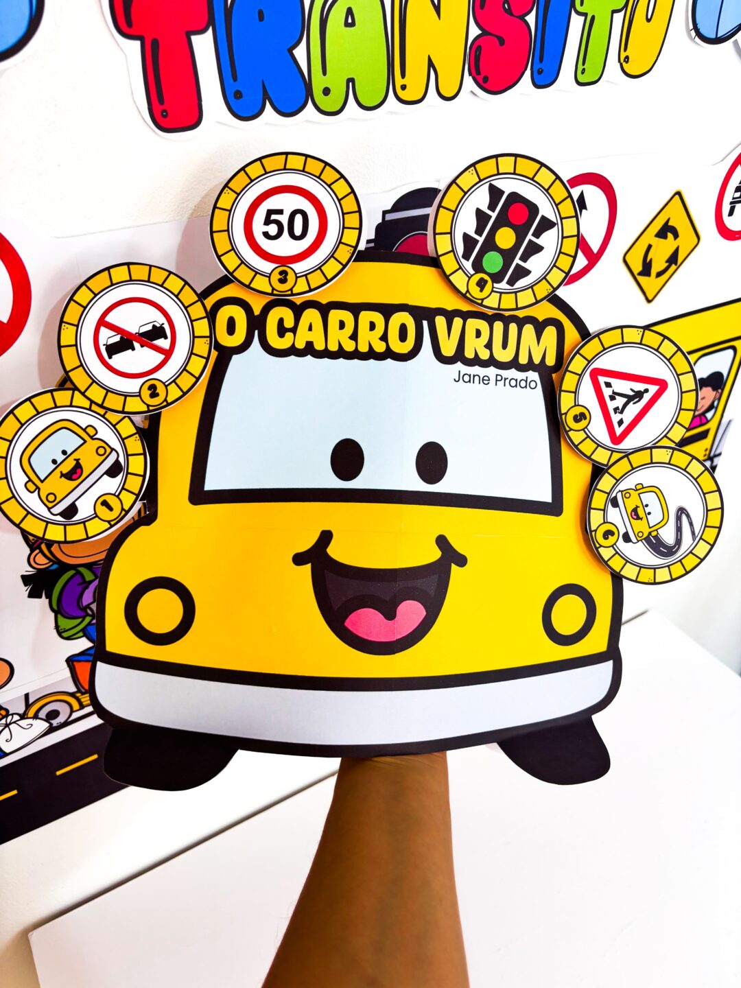 Luva: O Carro Vrum - Trânsito - Imagem 14